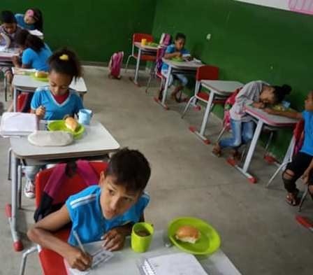 Camacã: Secretaria de Educação e Nutricionistas testam aceitabilidade da merenda escolar no município
